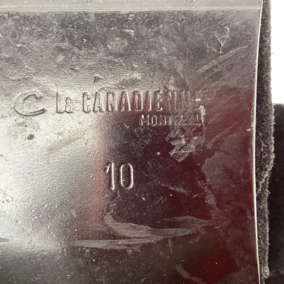 La CANADIENNE Black Suede Waterproof Ankle Boots Size 10 - Picture 7 of 9